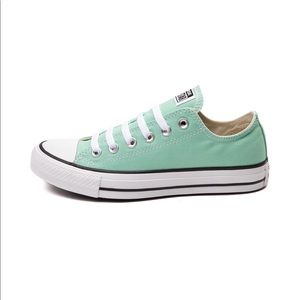 NEW WOMEN’S MINT GREEN CONVERSE